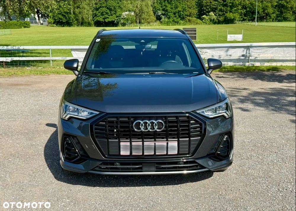 Audi Q3 45 TFSI Quattro S tronic S line - 2