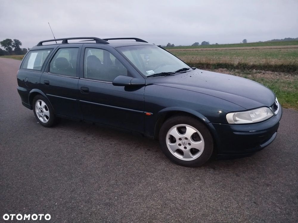 Opel Vectra 2.0 DTI Base - 1