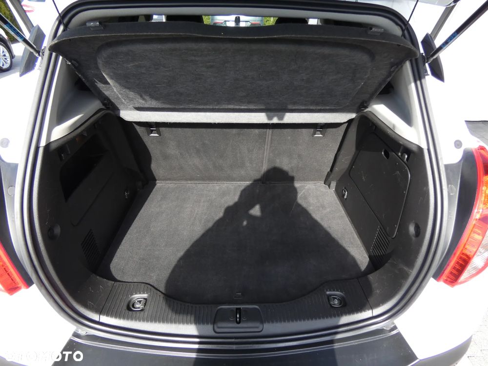 Opel Mokka ver-1-6-ecoflex-start-stop-color-edition - 32