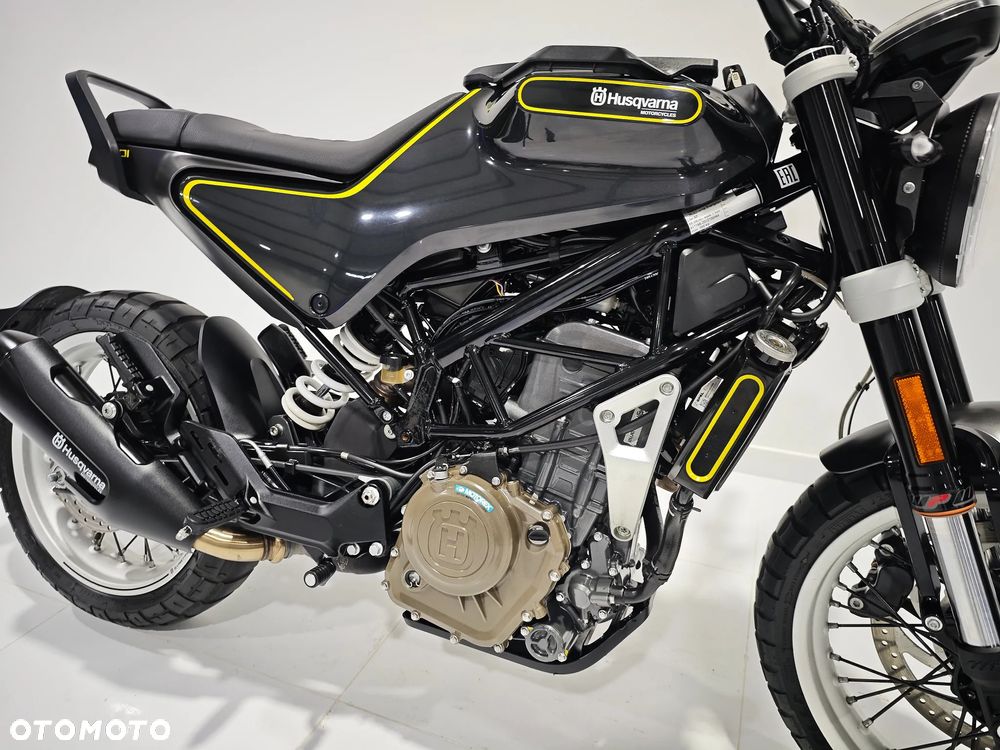 Husqvarna Svartpilen - 13