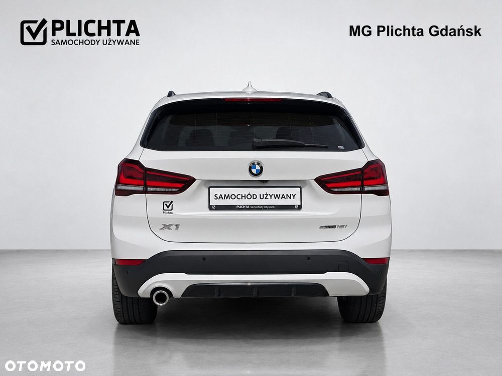 BMW X1 sDrive18i Sport Line - 5