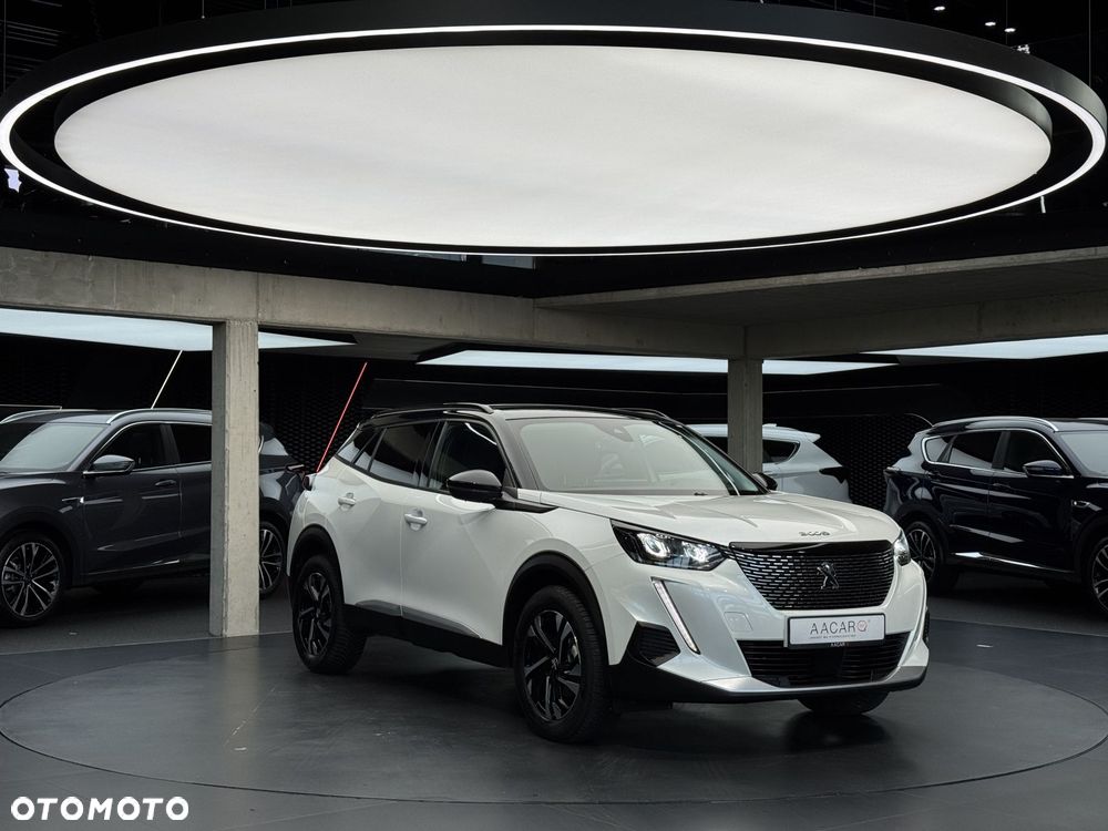 Peugeot 2008 - 8