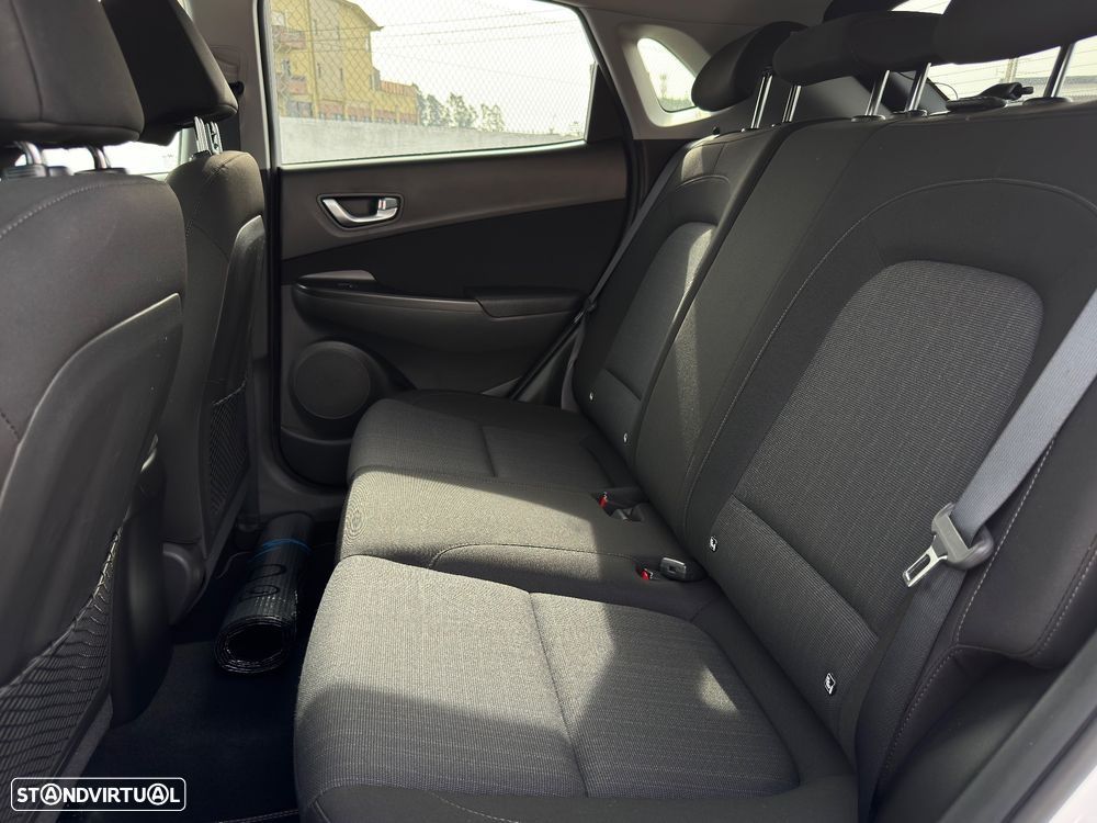 Hyundai Kauai 1.0 T-GDi Premium Tec.Preto - 22