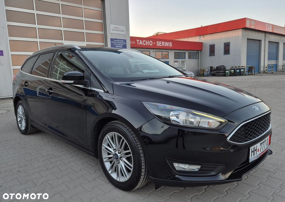 Ford Focus 2018 photo 2