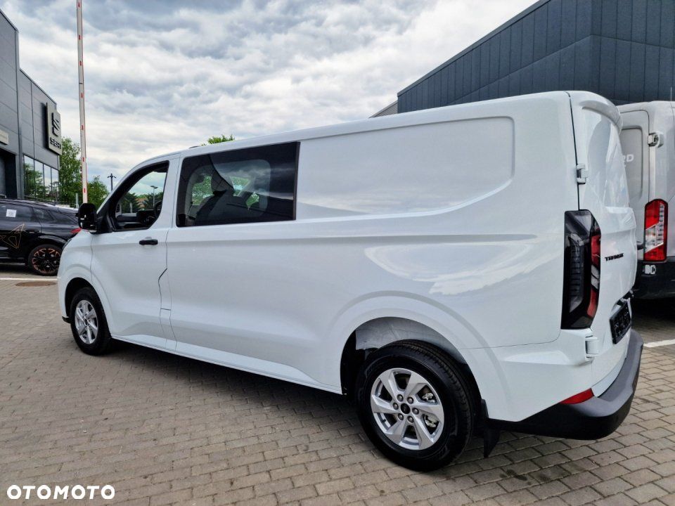 Ford Transit Custom - 5
