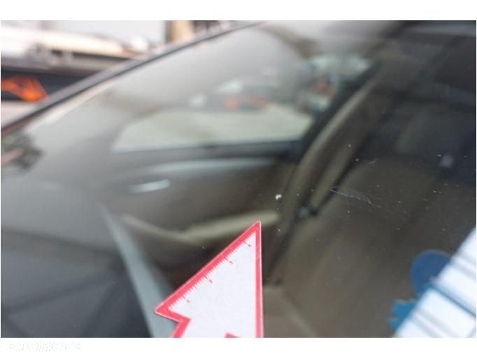 BMW Seria 5 - 35