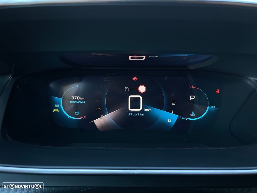 Peugeot 2008 1.2 PureTech Allure EAT8 - 6