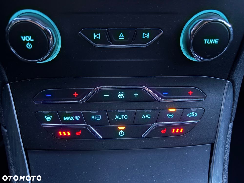 Ford Galaxy 2.0 TDCi Titanium PowerShift - 28