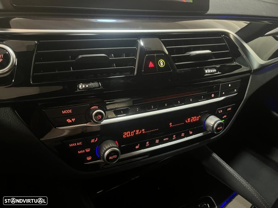BMW 530 e iPerformance Pack M - 19