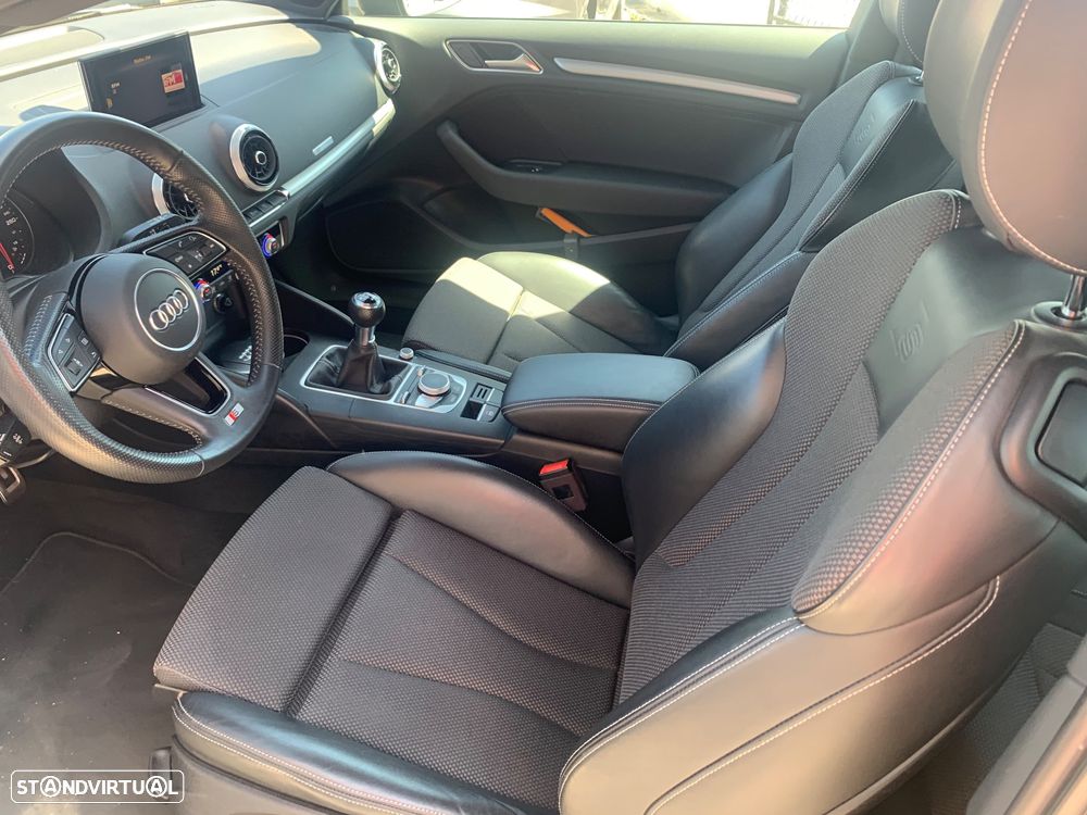 Audi A3 1.6 TDI S-line - 19