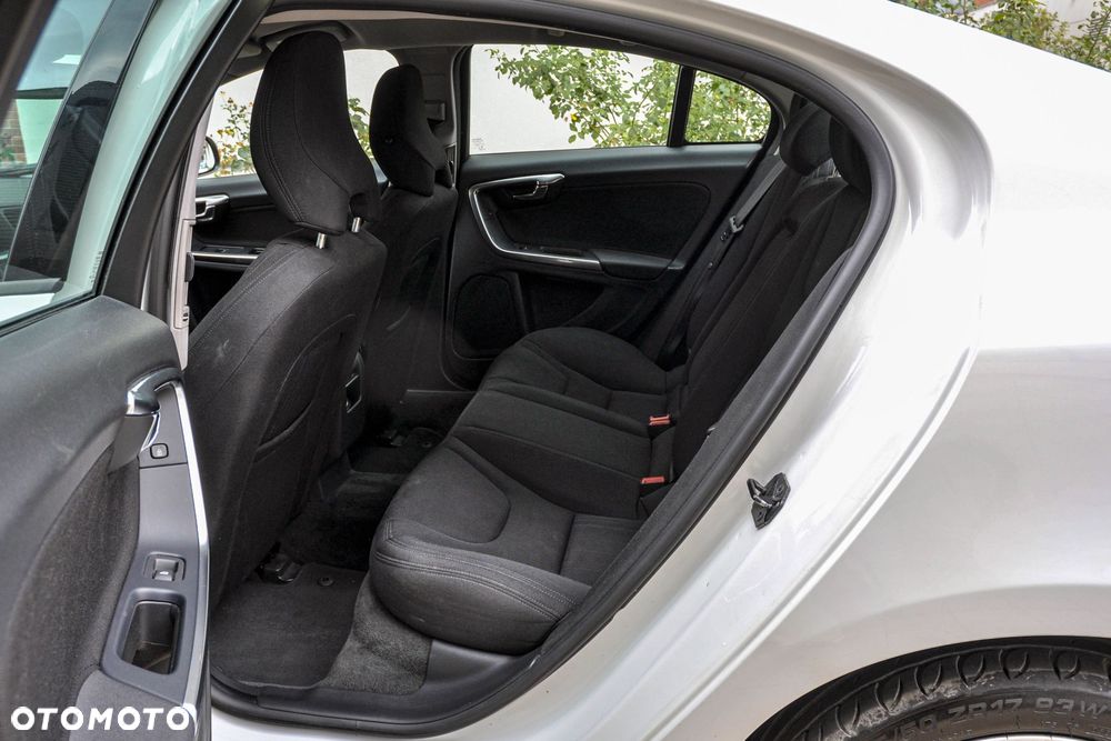 Volvo S60 - 8
