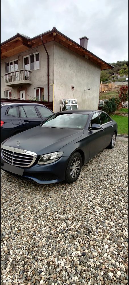 Mercedes-Benz E 200 d 9G-TRONIC - 1