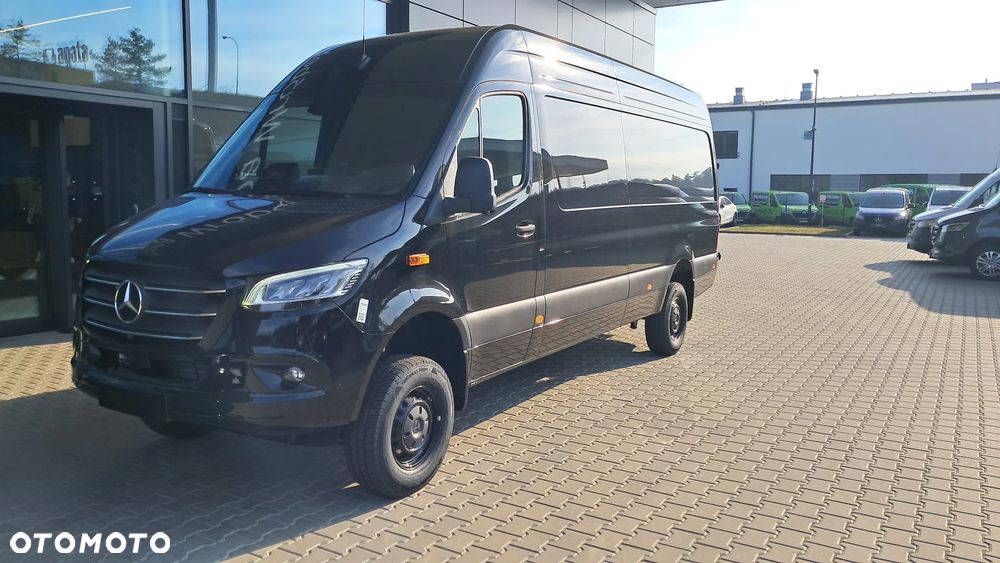 Mercedes-Benz Sprinter - 2