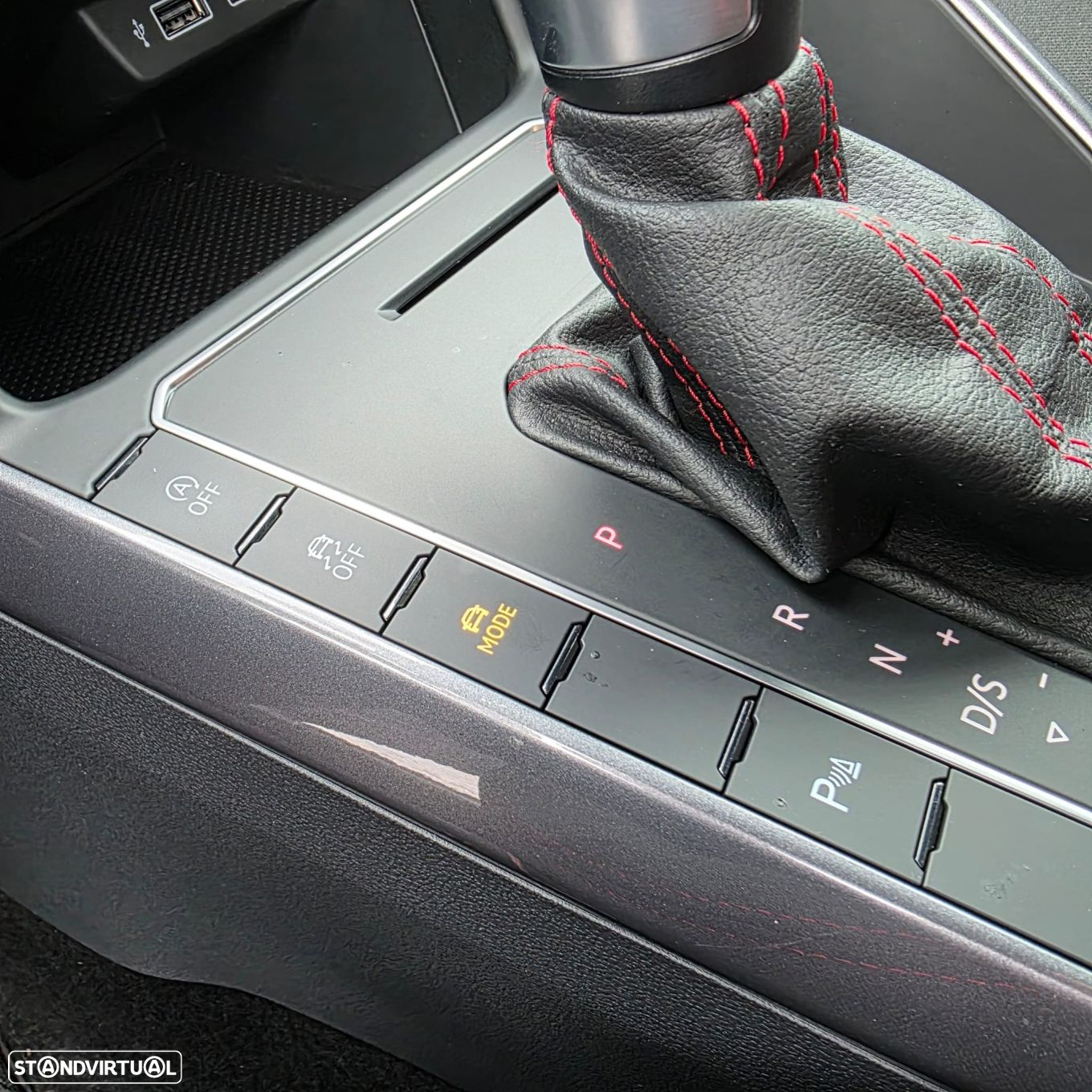 VW Polo 2.0 TSI GTI DSG - 38