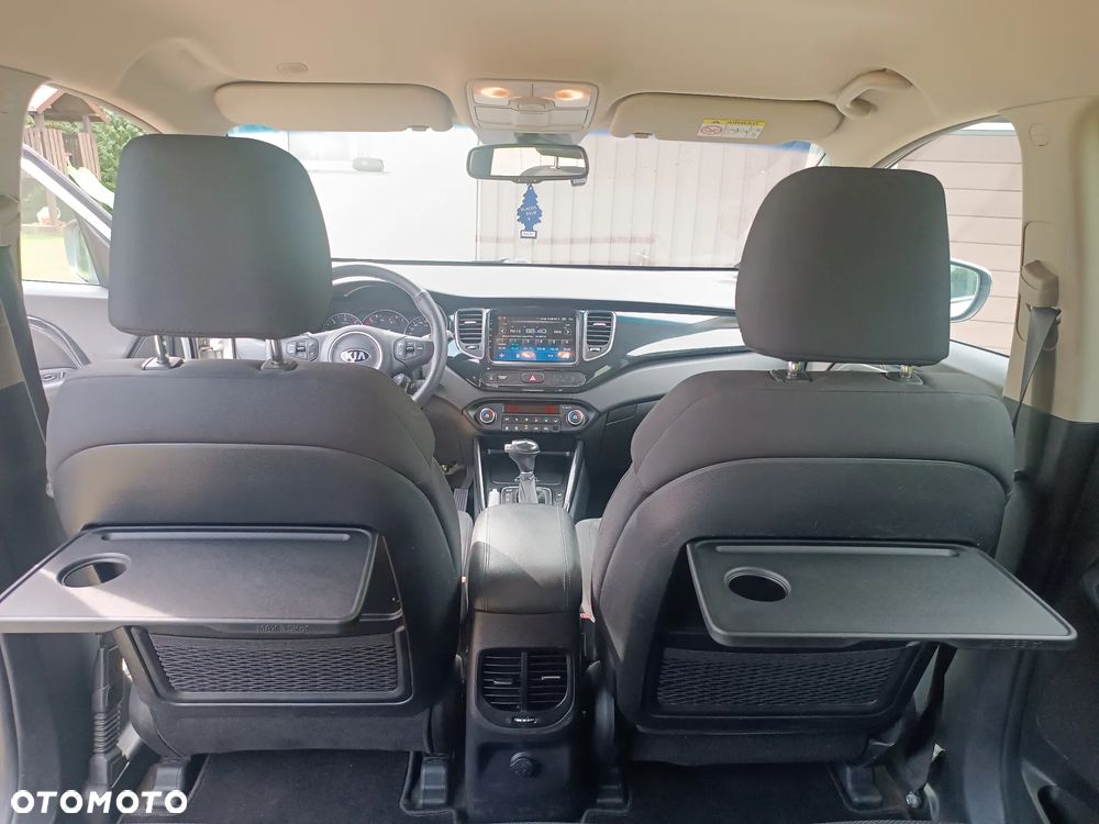 Kia Carens 1.7 CRDi L 7os - 13