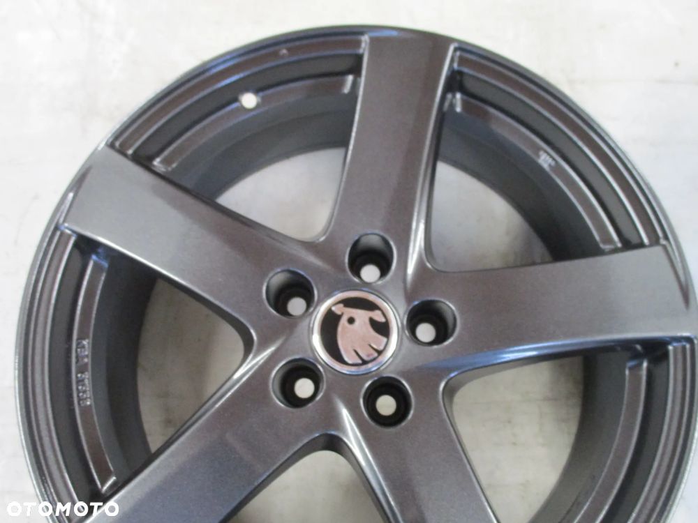 FELGI ALUMINIOWE 18 SKODA OCTAVIA II III OCTAVIA SCOUT II III SUPERB II III YETI KODIAQ KAROQ ET39 - 10