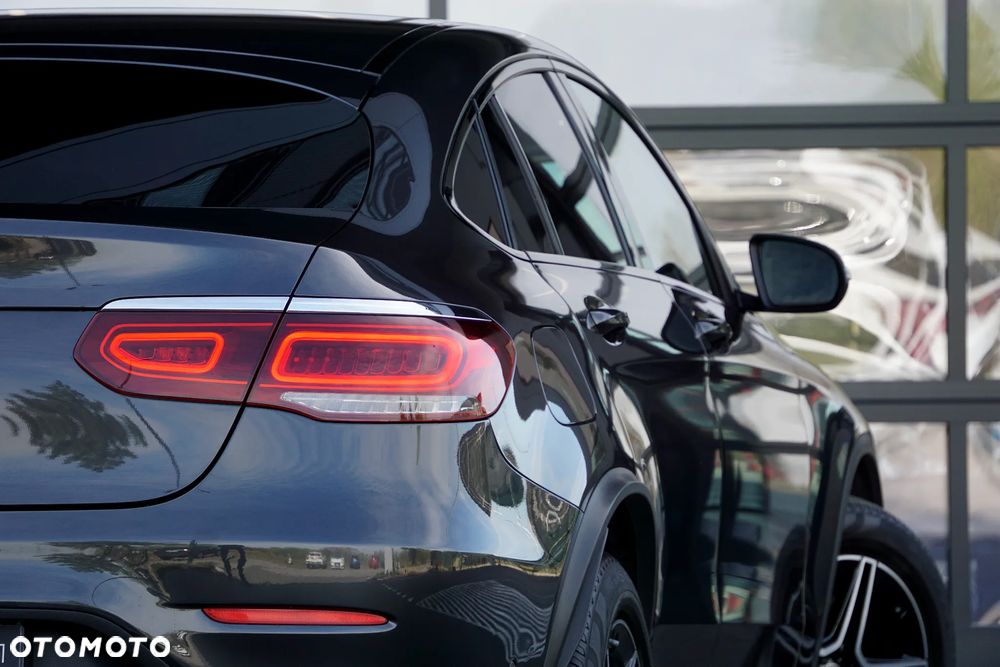 Mercedes-Benz GLC 400 d 4Matic 9G-TRONIC AMG Line - 11