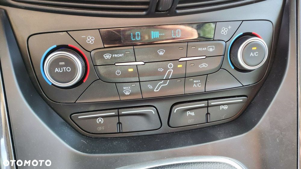 Ford C-MAX - 30