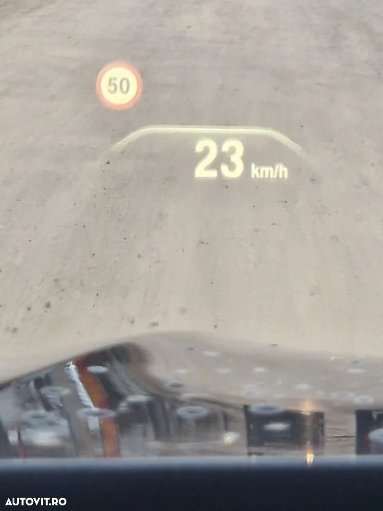 BMW Seria 7 740e iPerformance - 40