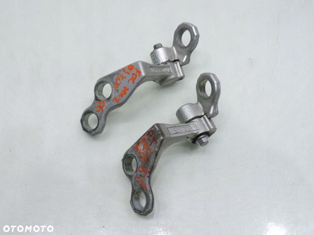 ZAWIASY DRZWI PRAWY TYŁ 03 FORD FOCUS MK2 - 2