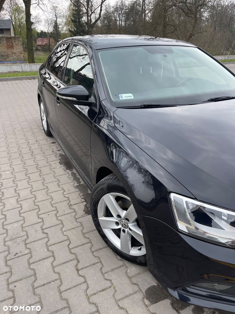 Volkswagen Jetta 2.0 TDI DPF BMT Comfortline - 13