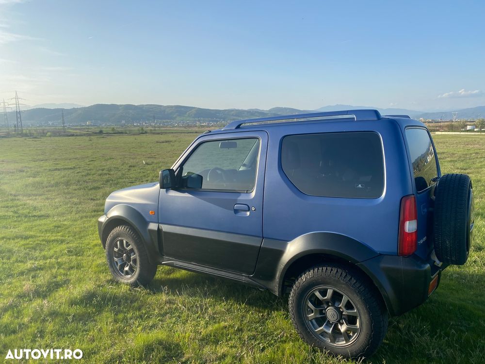 Suzuki Jimny - 36
