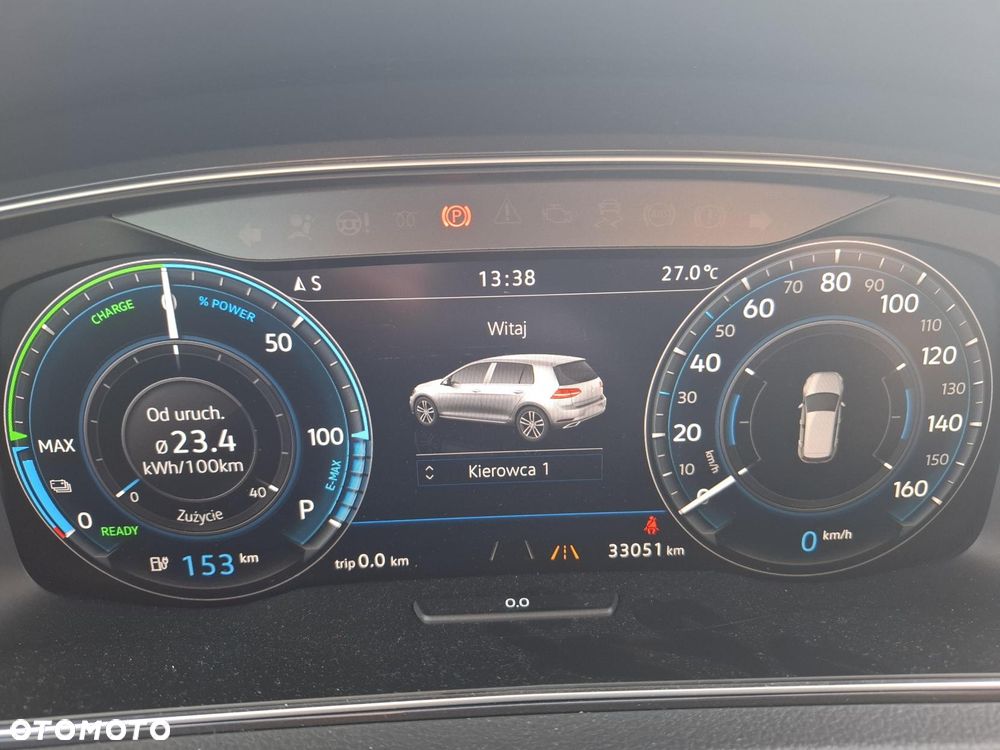 Volkswagen Golf - 8