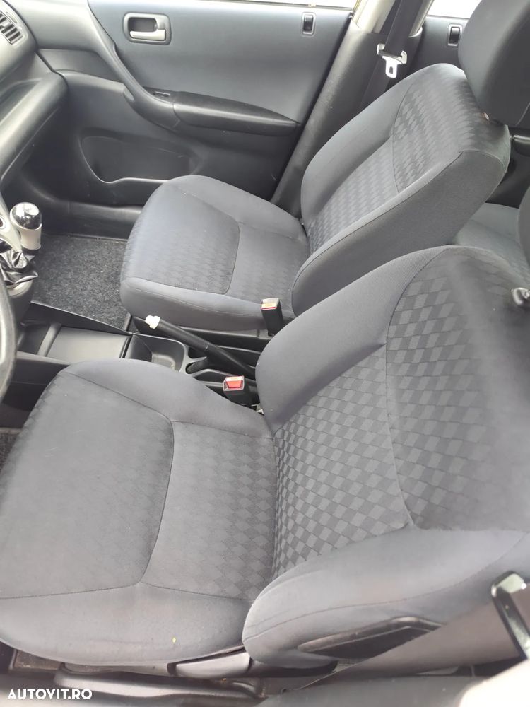 Honda Civic 1.4i LS - 8