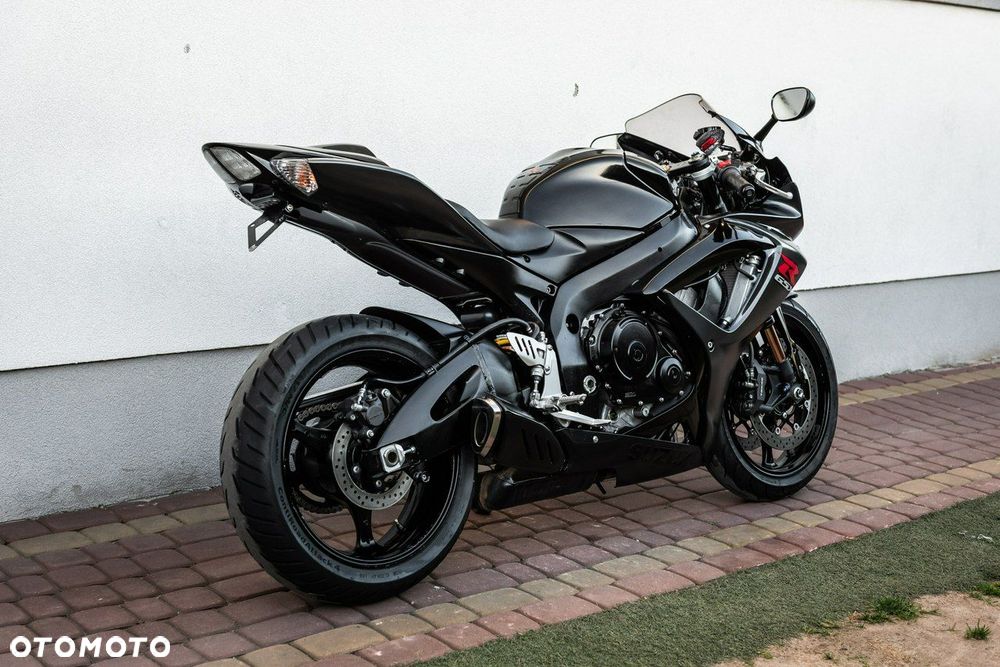 Suzuki GSX-R - 4