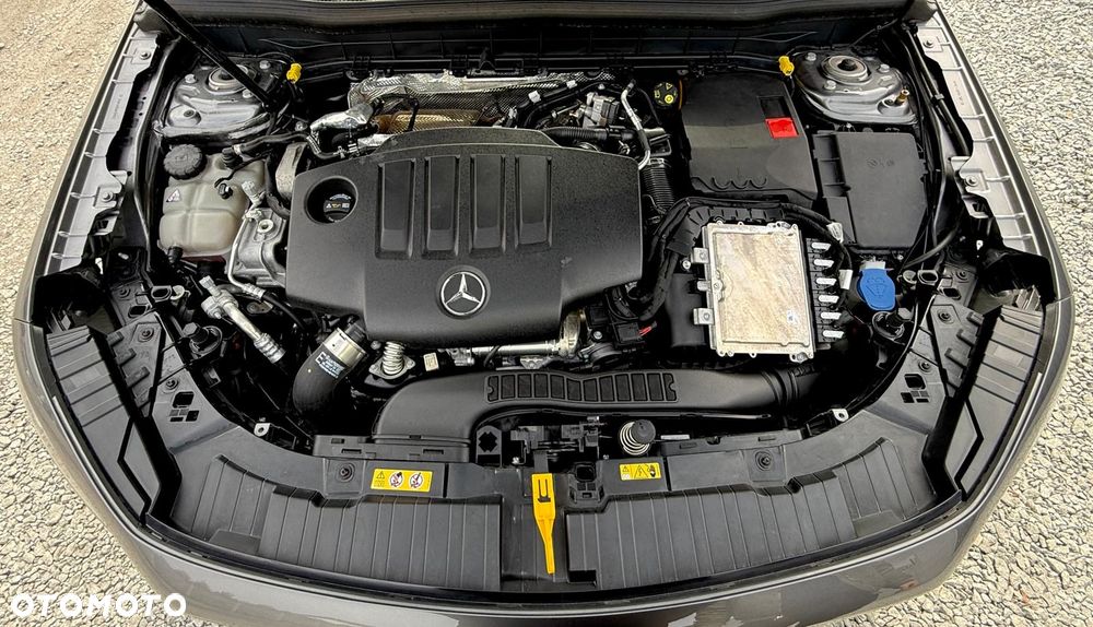 Mercedes-Benz GLB 180 d Edition 1 8G-DCT - 25