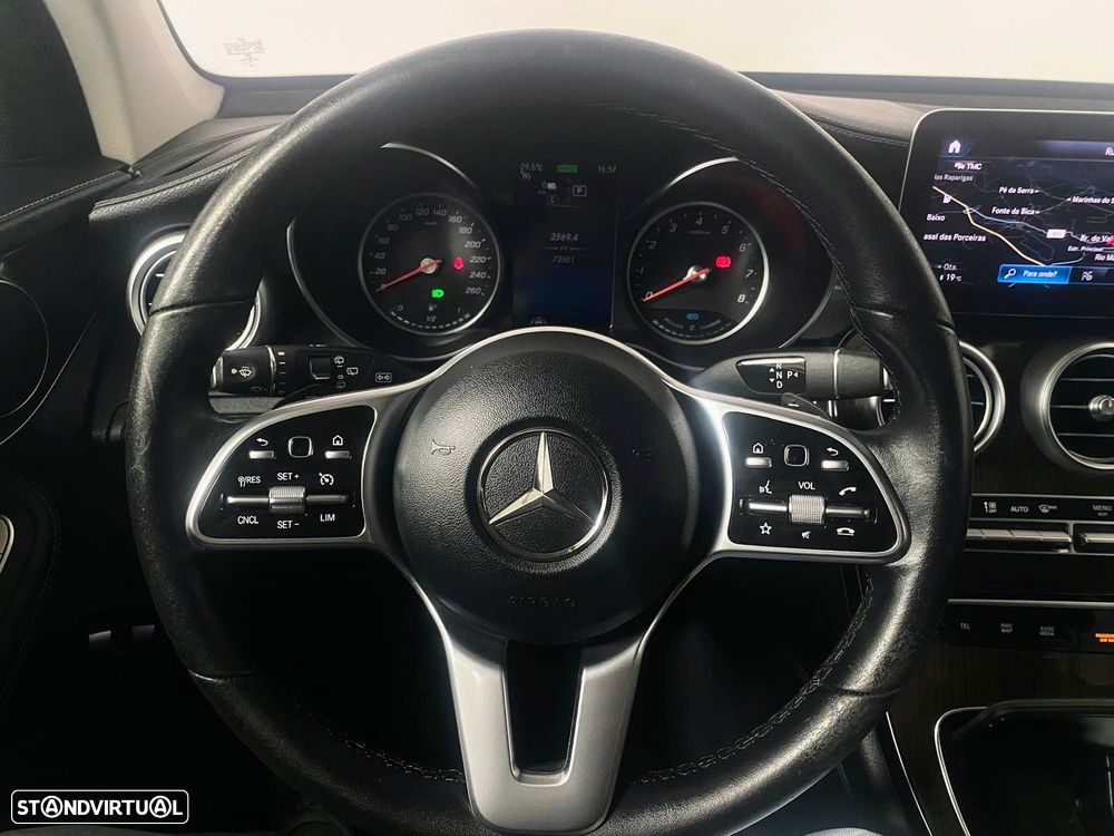 Mercedes-Benz GLC 300 e 4Matic - 25