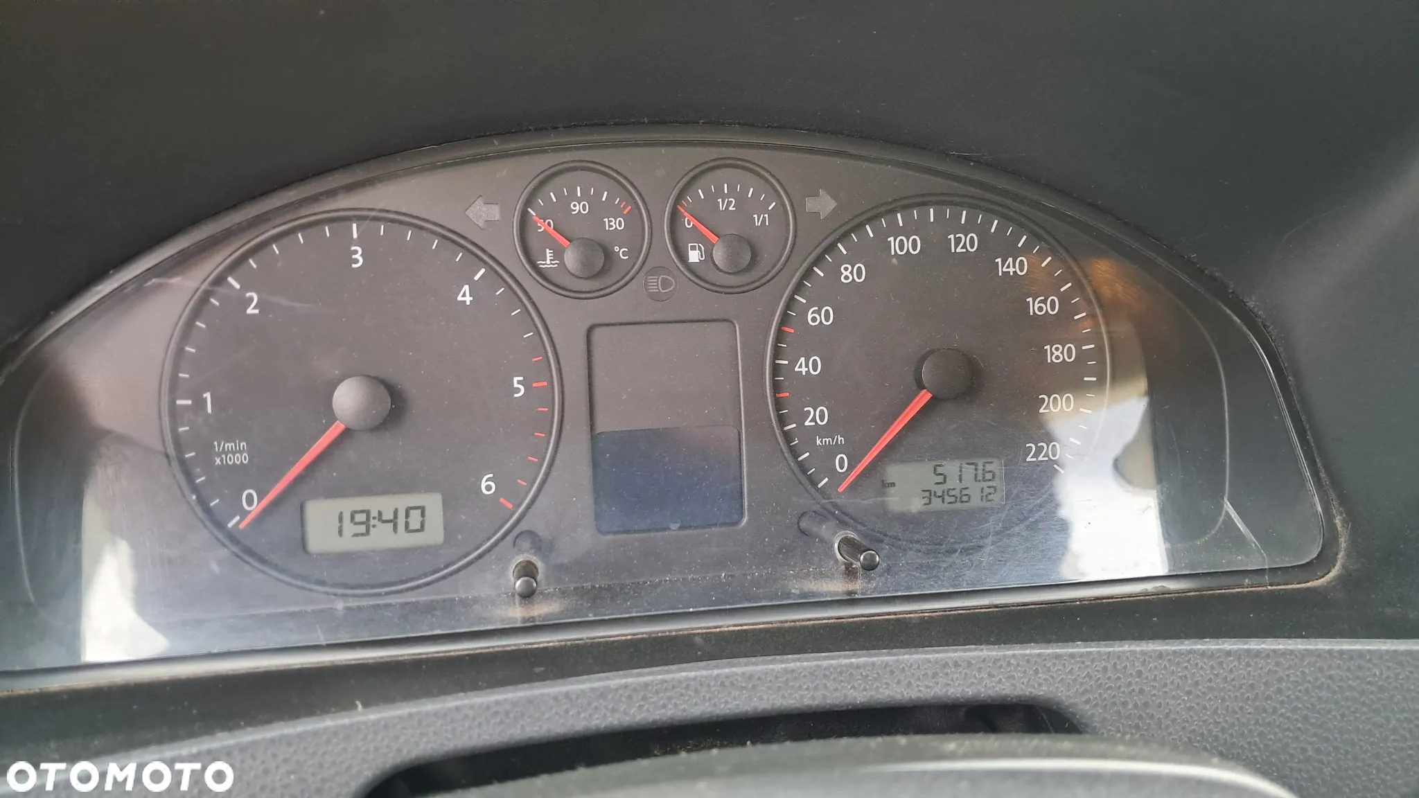 Volkswagen Transporter - 35