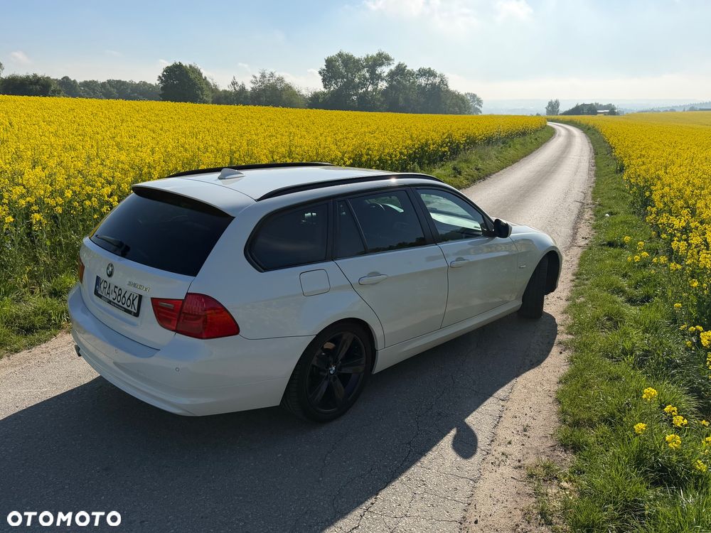 BMW Seria 3 320d - 5
