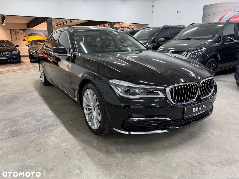 BMW Seria 7 740Li - 5
