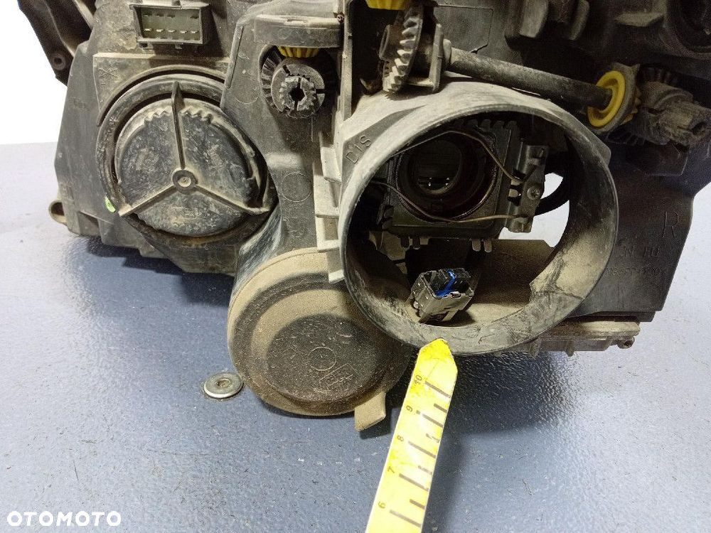 OPEL VECTRA C LIFT 05- REFLEKTOR PRAWY XENON LAMPA PRZÓD 13170925 - 7