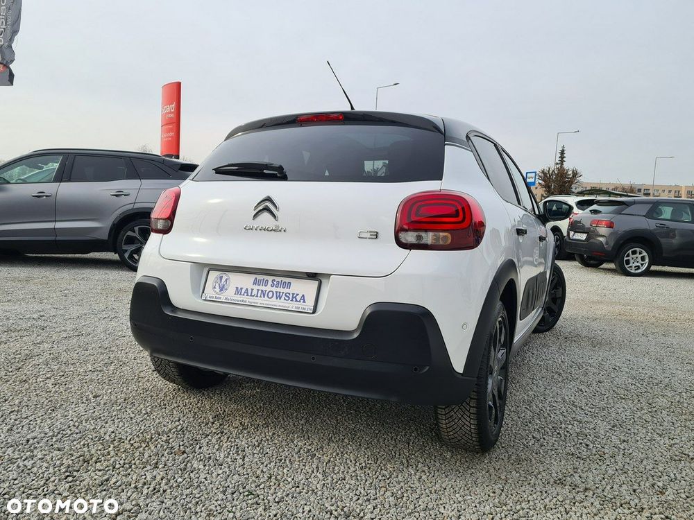 Citroën C3 1.2 PureTech Shine EAT6 - 2