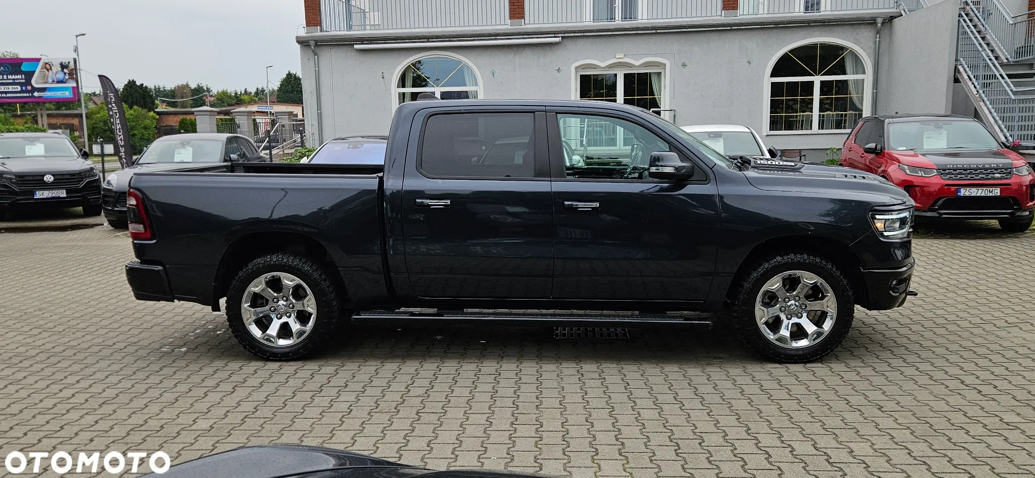 RAM 1500 Crew Cab Laramie - 4