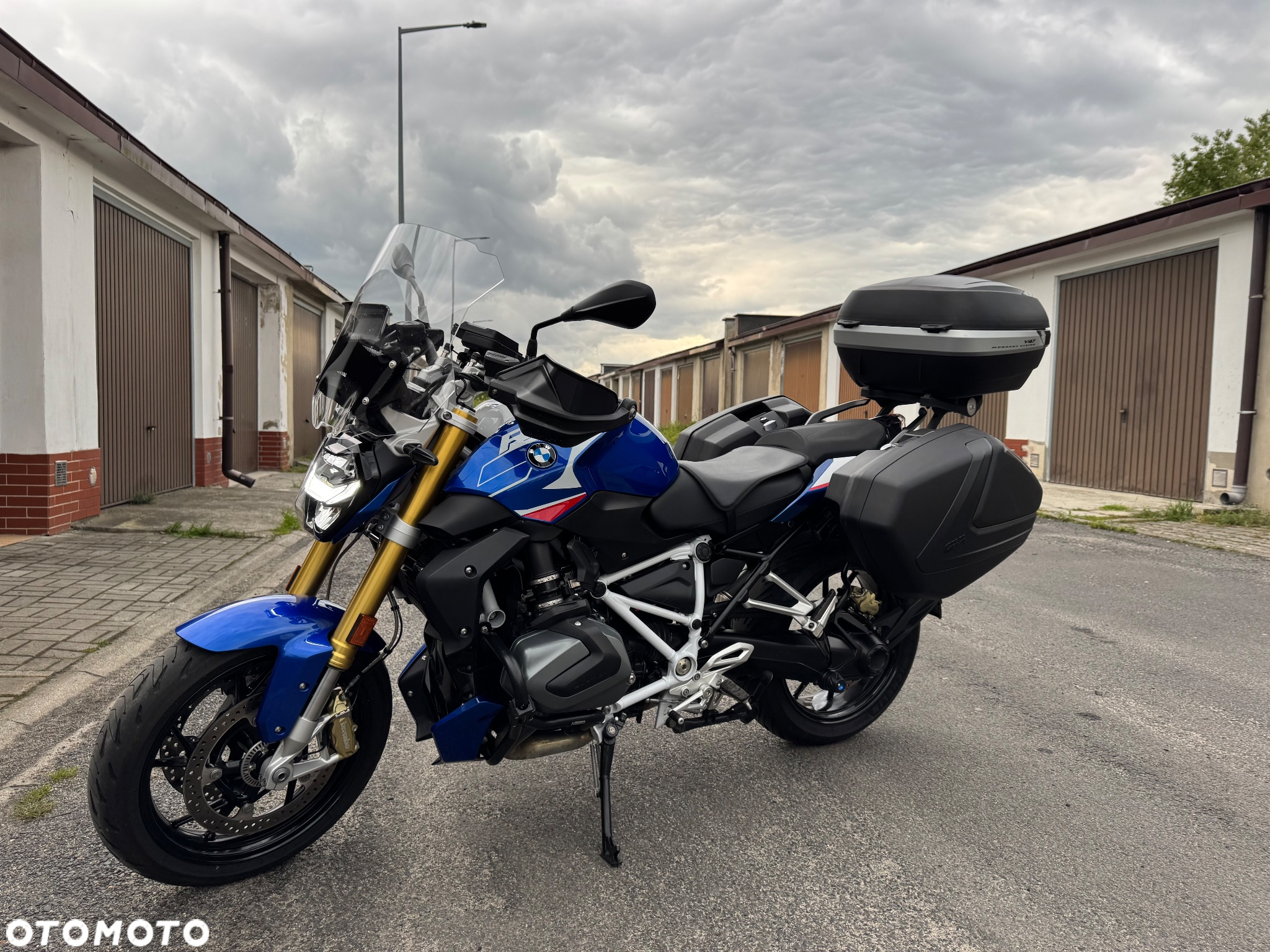 BMW R - 3