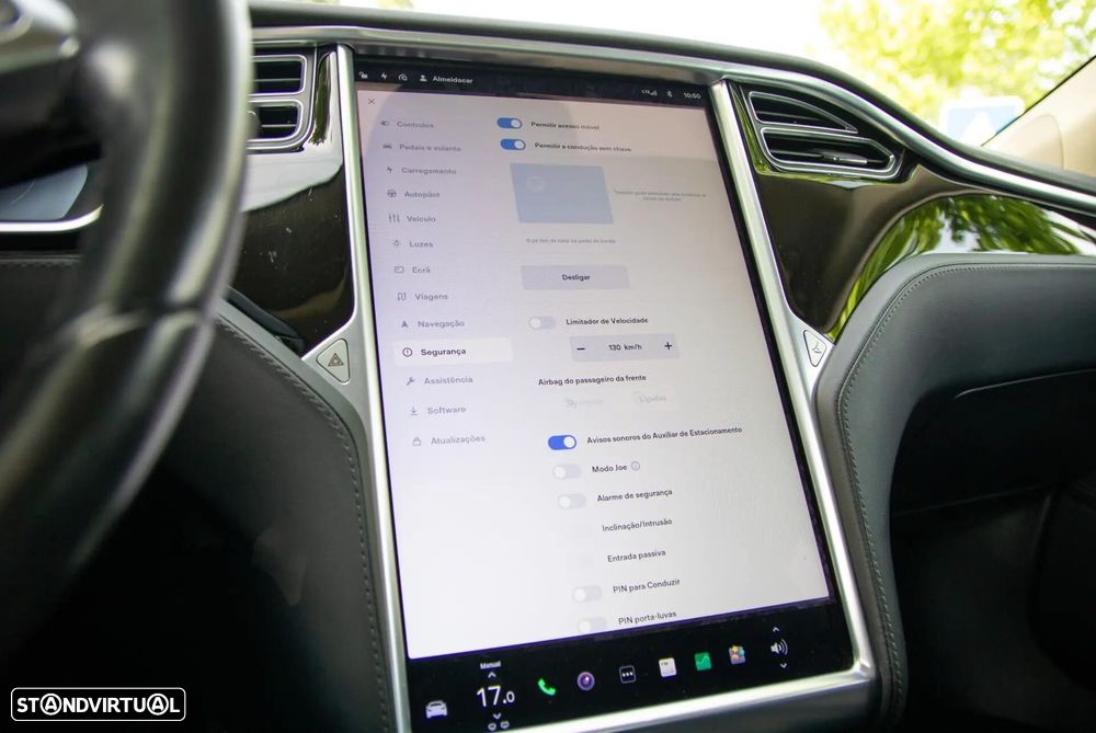 Tesla Model S 70D AWD - 48