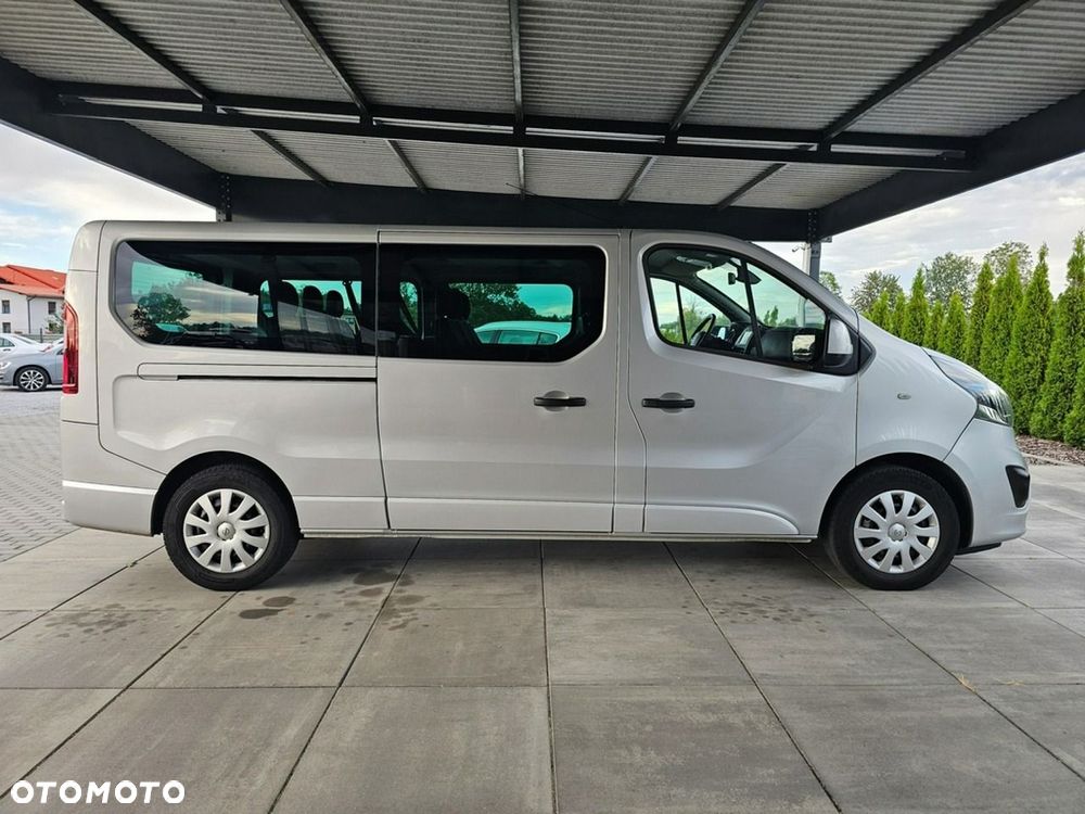 Opel Vivaro - 10