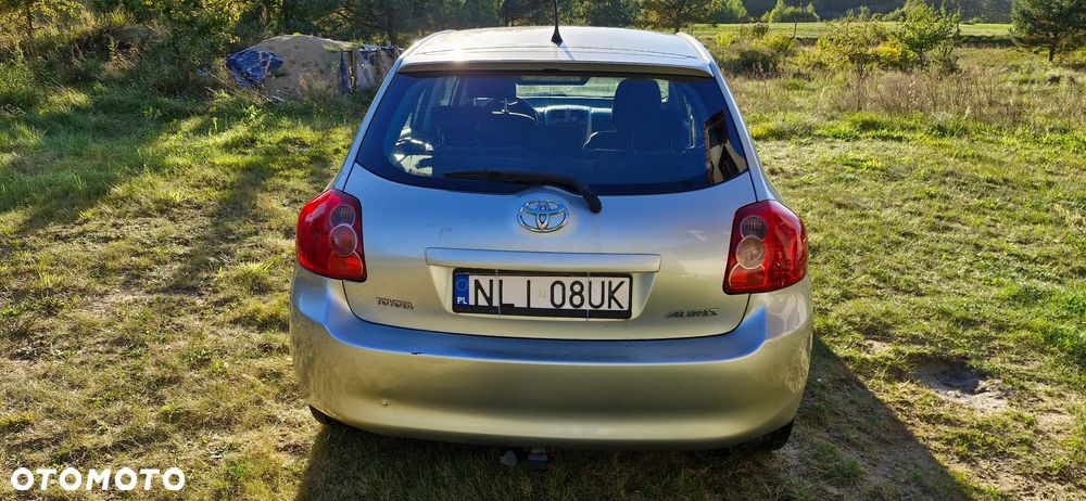 Toyota Auris 1.4 VVT-i Luna - 10