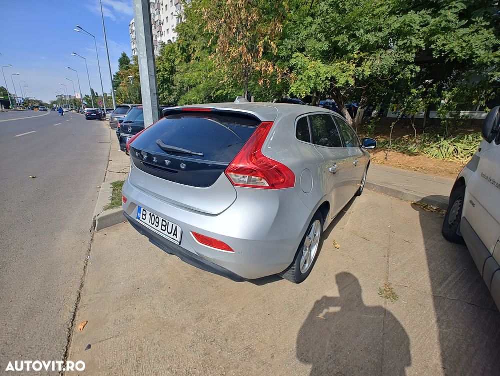 Volvo V40 D2 Ocean Race - 3