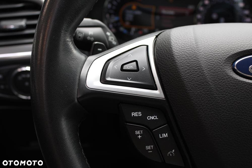 Ford S-Max - 14