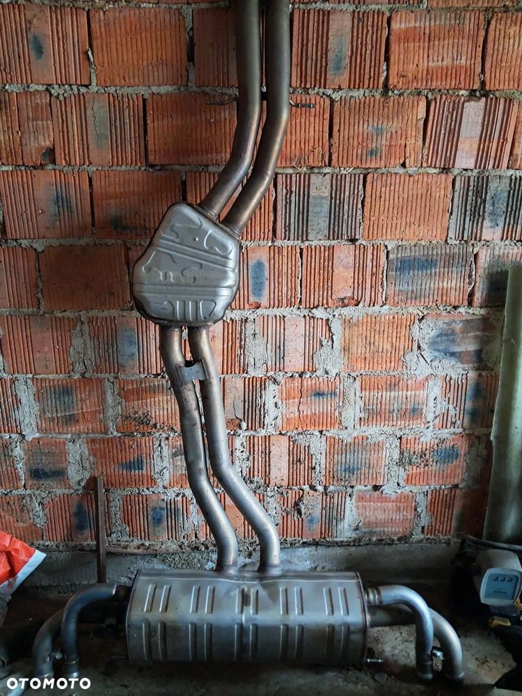 Układ wydechowy Bentley Bentayga