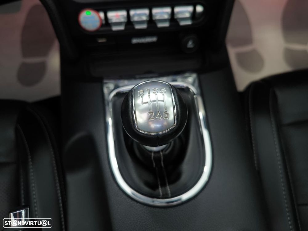 Ford Mustang 2.3i EcoBoost - 21