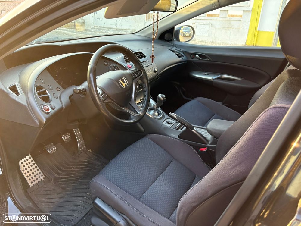Honda Civic 1.4 i-VTEC Elegance - 4