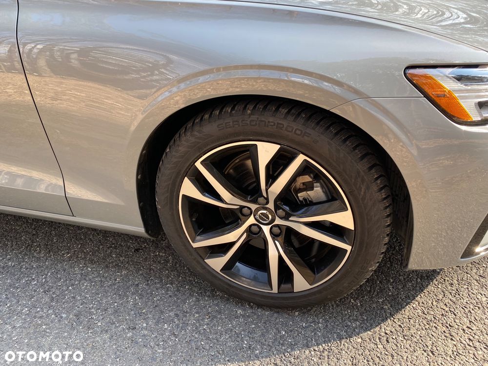 Volvo S60 T5 Drive-E Dynamic Edition (Kinetic) - 28