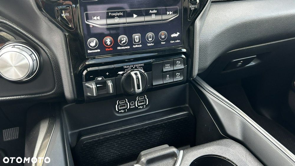 Dodge RAM - 13