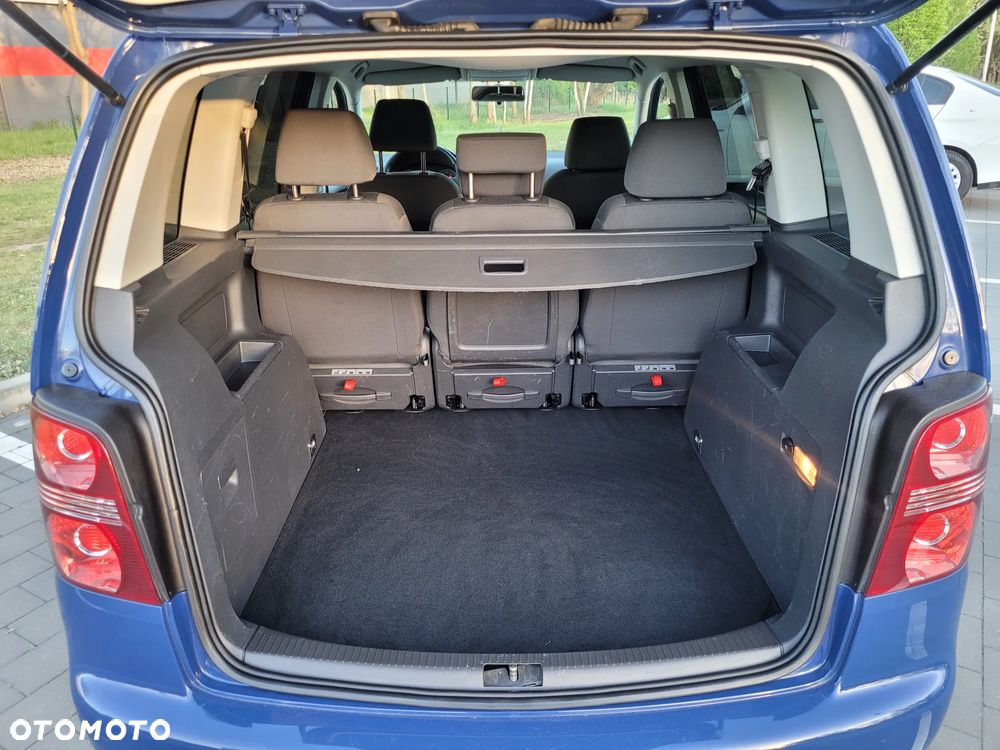 Volkswagen Touran 1.4 TSI United - 17
