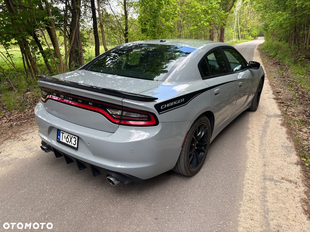 Dodge Charger - 10
